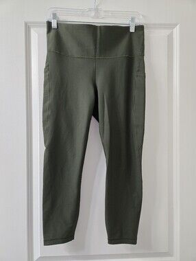 Athleta Green Interval Stash High Rise 7/8 Legging - Size L